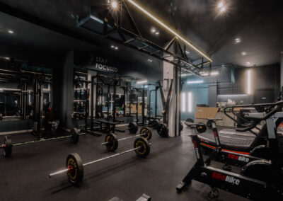 ATHLETESHOLICS GYM